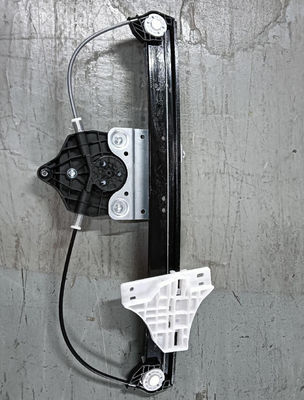 Aion A26 Automóvil Coche Auto piezas de repuesto Puerta trasera izquierda Conjunto de elevadores de conchas