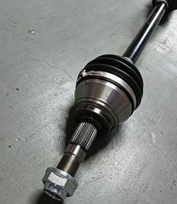 Aion A27 IA5 Reemplazo del eje delantero izquierdo de la mitad de eje Partes del coche 3210001ARD0200-B