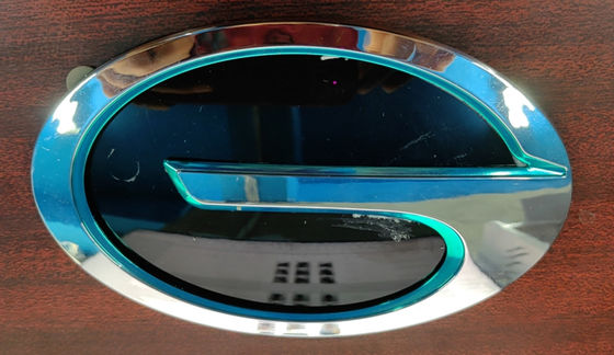 Frente Aion A26 A27 Emblema de la parrilla del coche Logotipo 7120005ARD0200-ZC personalizado