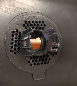 El sensor de estacionamiento del parachoques delantero del Tesla Model S es el S12 2015-2021