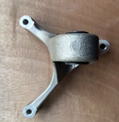 2012-2020 TESLA MODEL X/S Dirección delantera izquierda Motor de montaje soporte 1055368-00-G