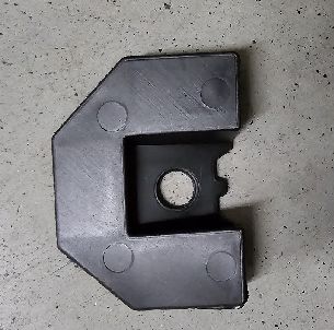 Tesla Model S 2021+ Soporte del parachoques trasero IZQ 130mm x 35mm