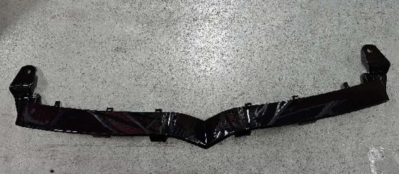 Tesla Model S 2021+ Tira de protección para el embellecedor del parachoques delantero 93x15x11cm